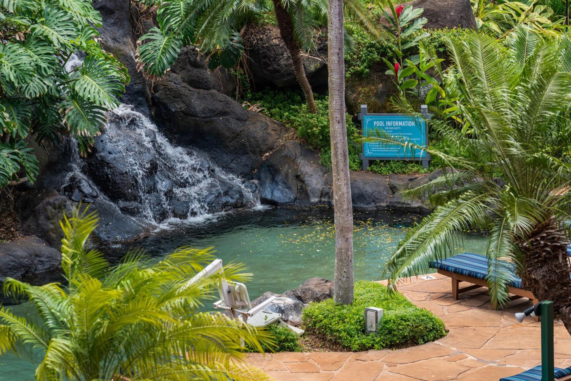 Kahana Falls Resort Napili-Honokowai Экстерьер фото